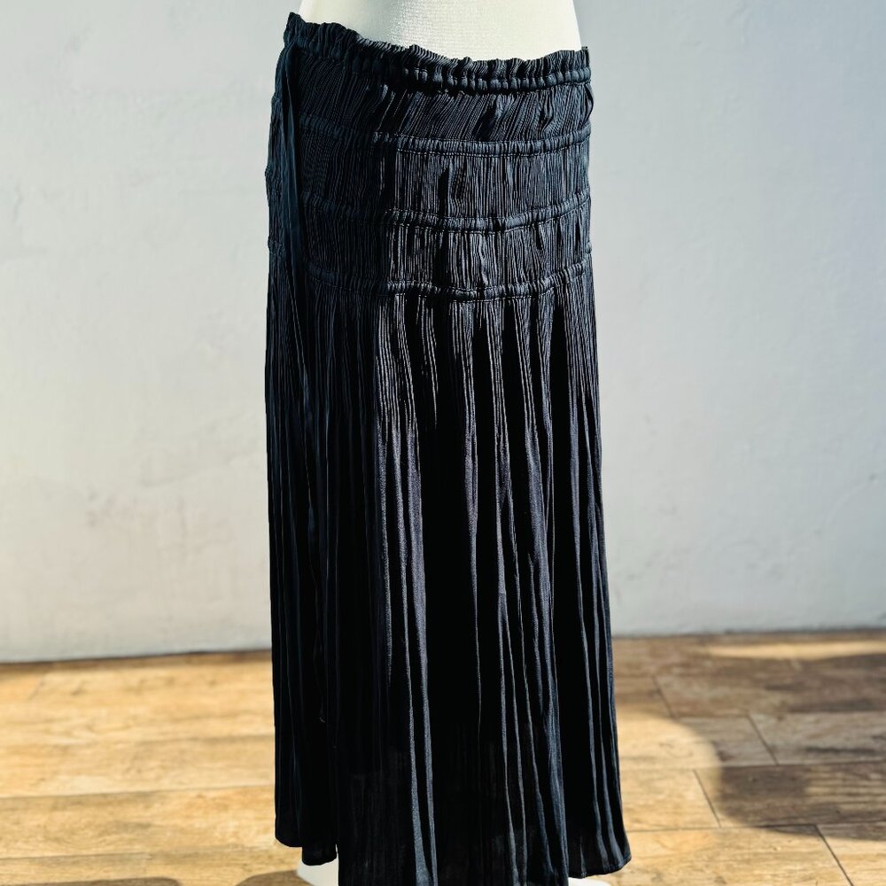 Current Air Midi Skirt Size Medium